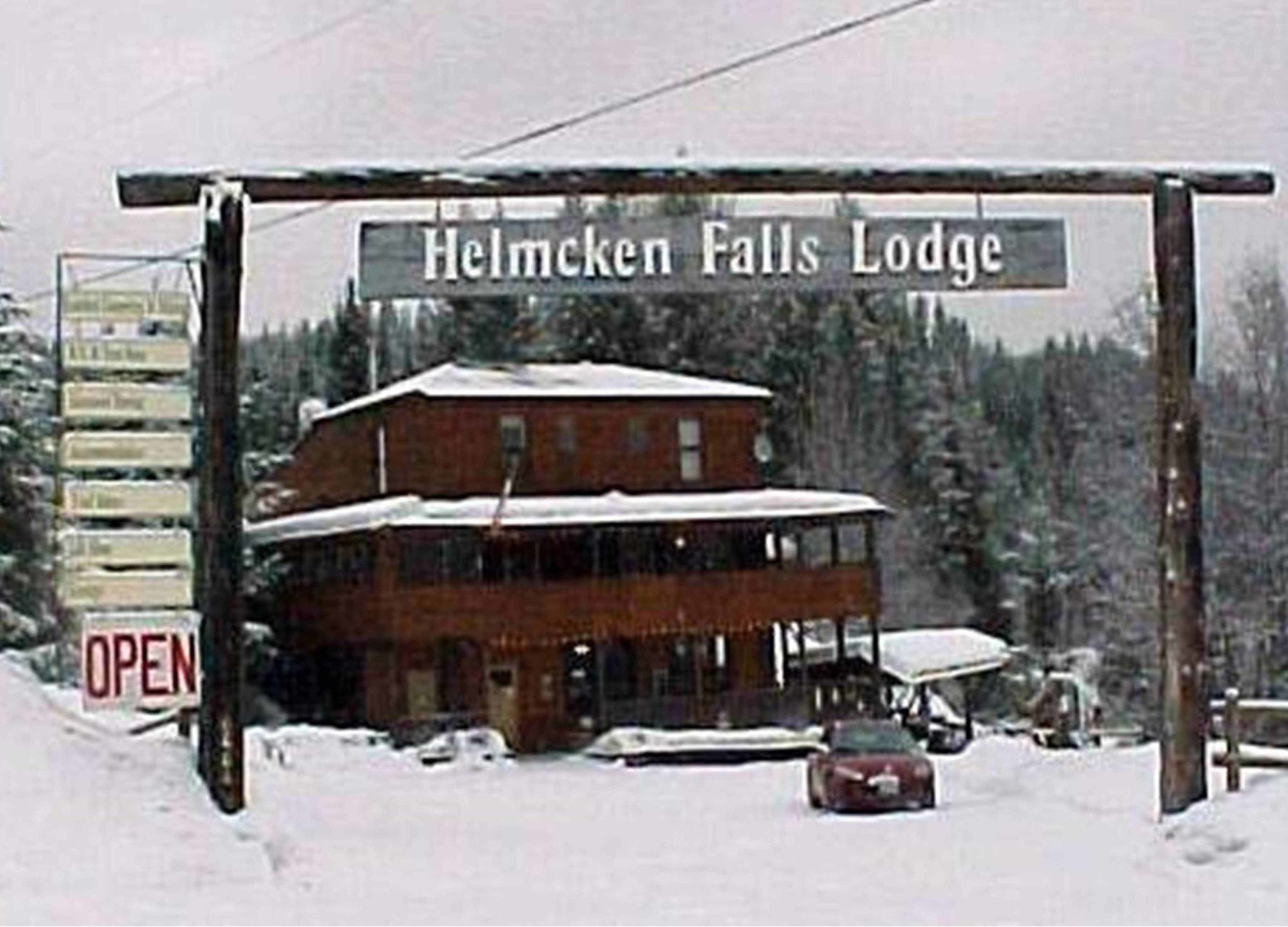 Helmcken Falls Lodge Cabin Rooms And Rv Park Clearwater Eksteriør bilde